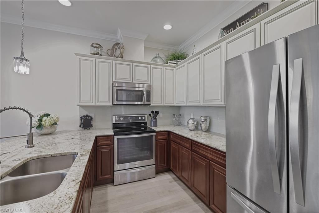 7139 Greenwood Park Cir, Unit 12, Fort Myers, FL 33967 Photo