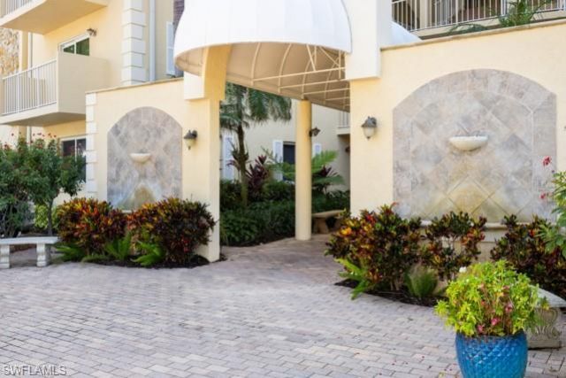 3000 Gulf Shore Blvd N, Unit 207, Naples, FL 34103 Photo