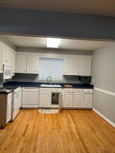 2354 Northview Drive Photo 2