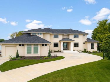 25016 Emile Circle, Waterloo, NE 68069
