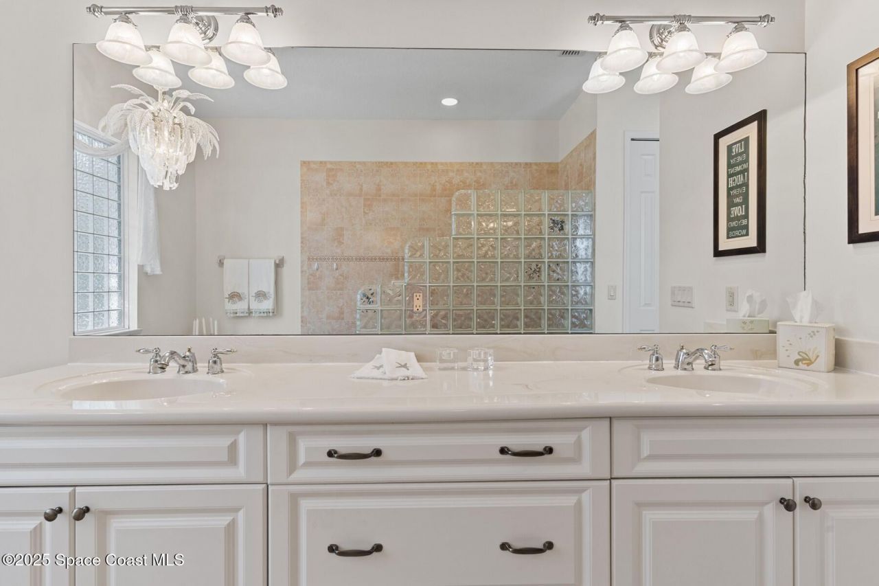 2020 Lynx Drive, Hutchinson Island, FL 34949 Photo