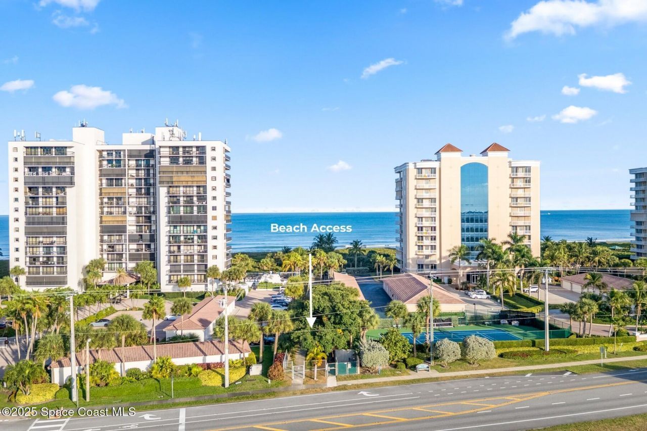 2020 Lynx Drive, Hutchinson Island, FL 34949 Photo