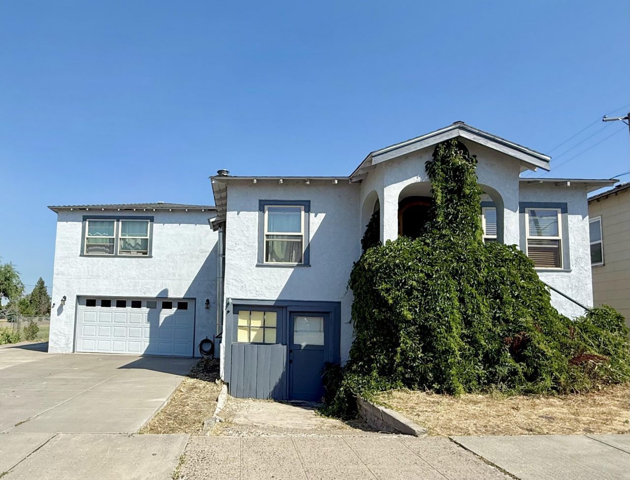 1859 Leroy Street, Klamath Falls, OR 97601 Main Photo