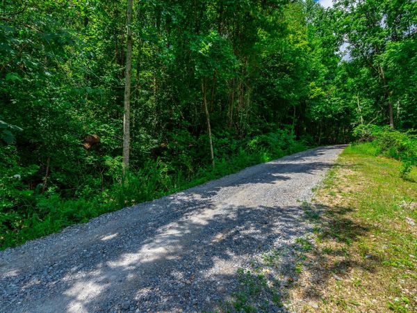 755 Priest Avenue, Jasper, TN 37347