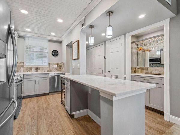 100 Paradise Harbour Boulevard, Unit 208, North Palm Beach, FL 33408