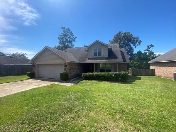 8179 Cheyenne Street S, Theodore, AL 36582