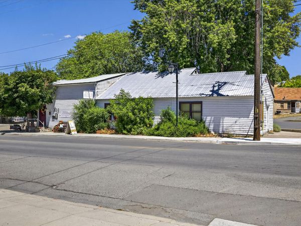 234 S Canyon Boulevard, John Day, OR 97845