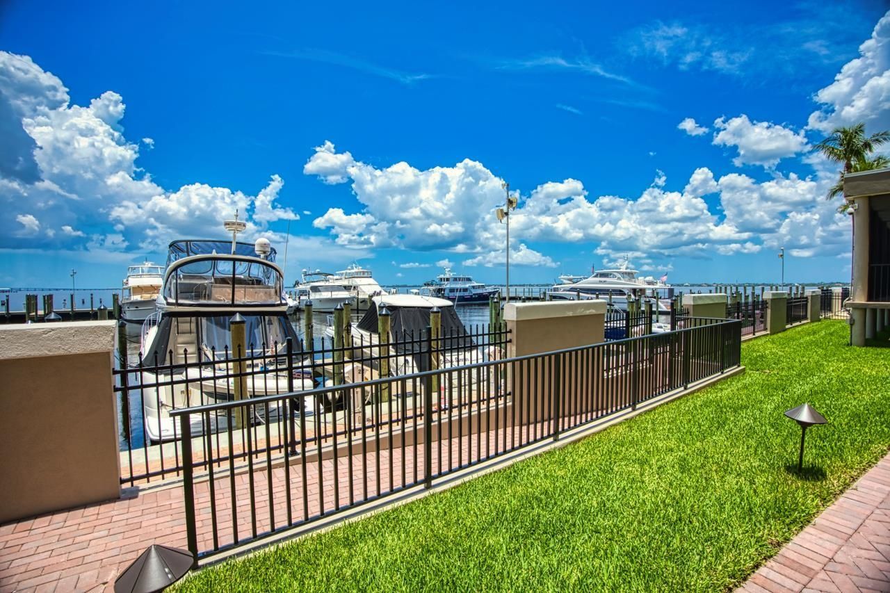 1900 Virginia Ave, Unit 102, Fort Myers, FL 33901 Photo