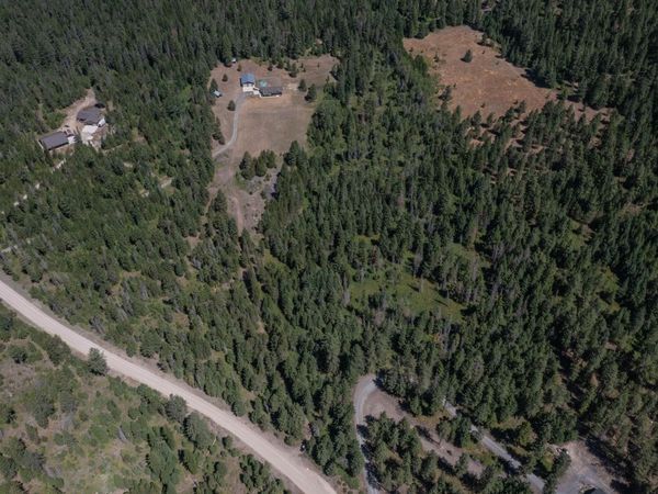 2443 Eagle Lambert Rd, Chewelah, WA 99109