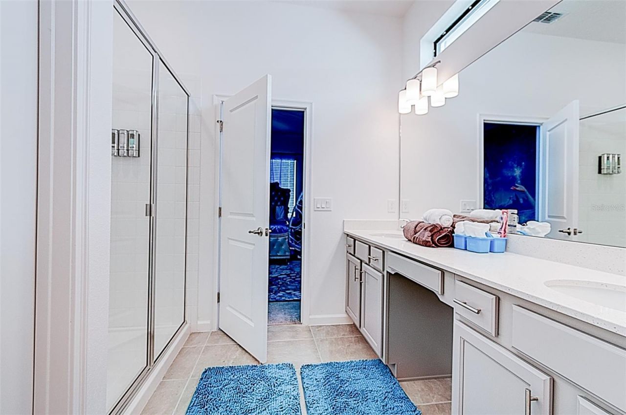 5893 High Seas Drive, Orlando, FL 32821 Photo