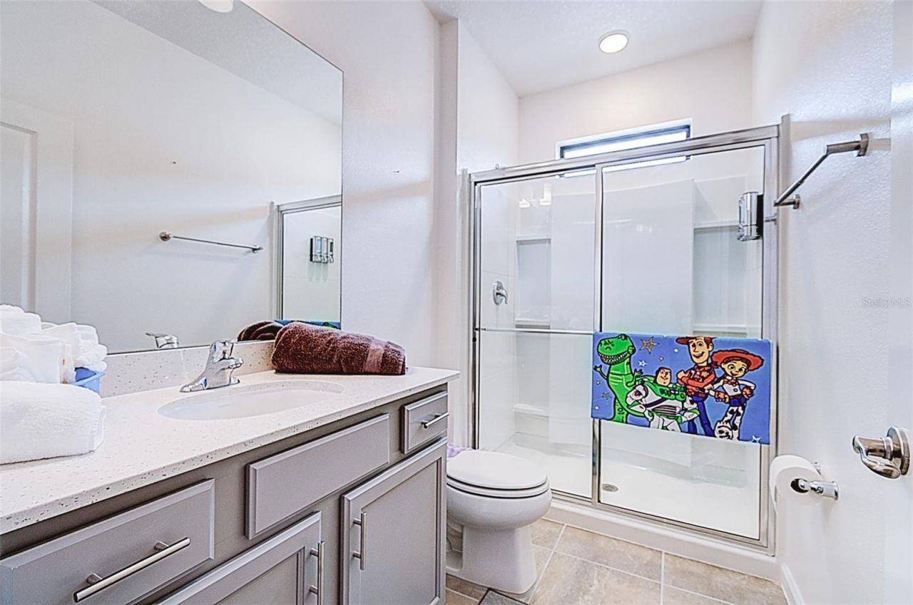 5893 High Seas Drive, Orlando, FL 32821 Photo