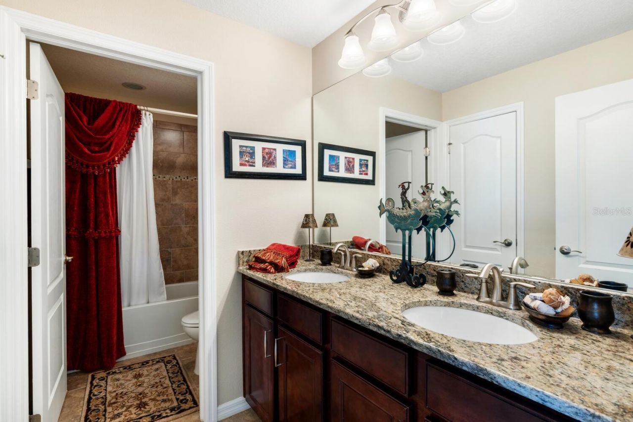 3039 Oriole Drive, Sarasota, FL 34243 Photo