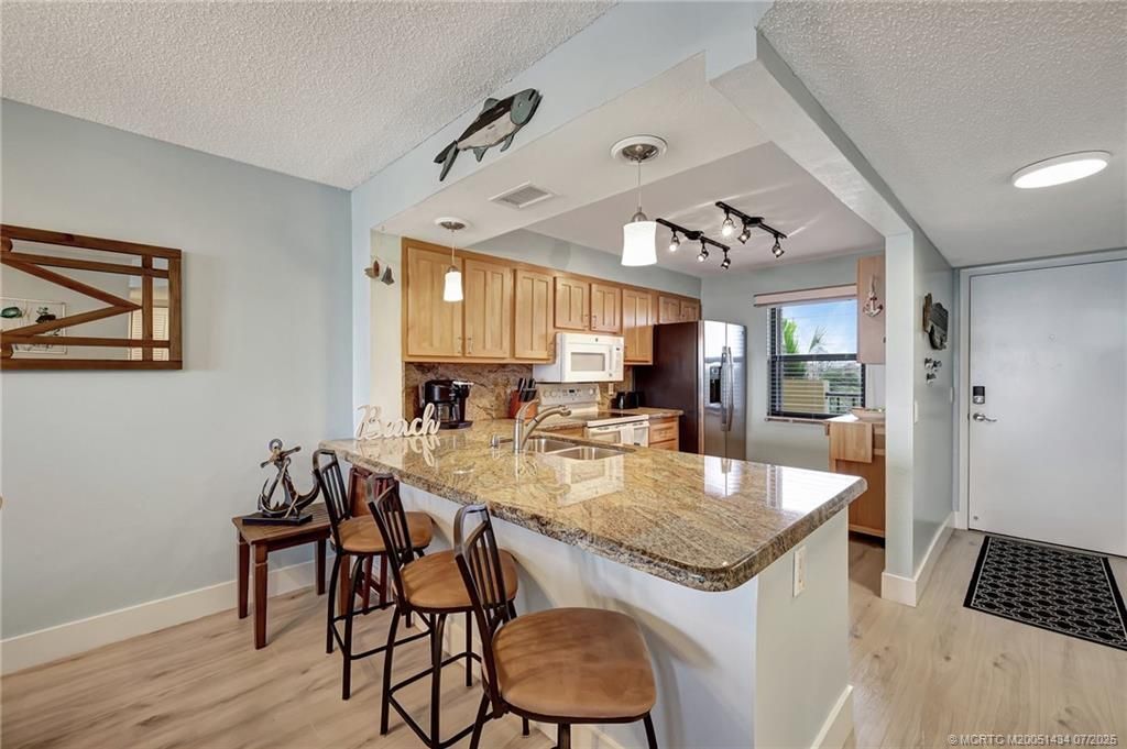 7380 S Ocean Drive, Unit 420, Jensen Beach, FL 34957 Photo