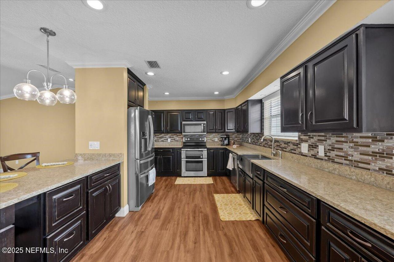 164 Moonlite Drive, Welaka, FL 32193 Photo