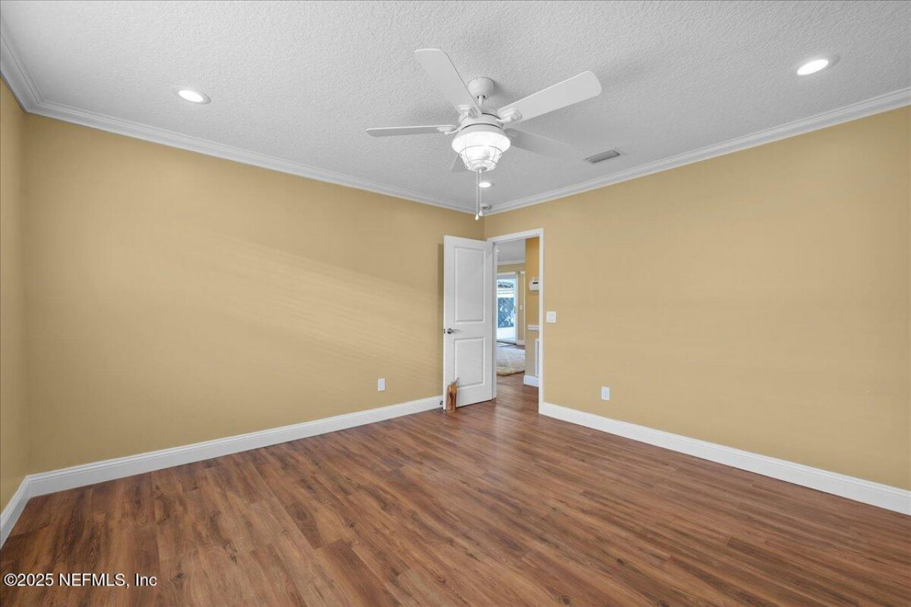 164 Moonlite Drive, Welaka, FL 32193 Photo