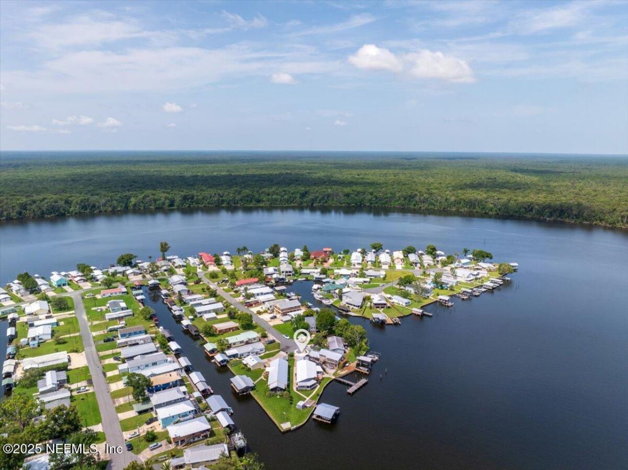 164 Moonlite Drive, Welaka, FL 32193 Photo