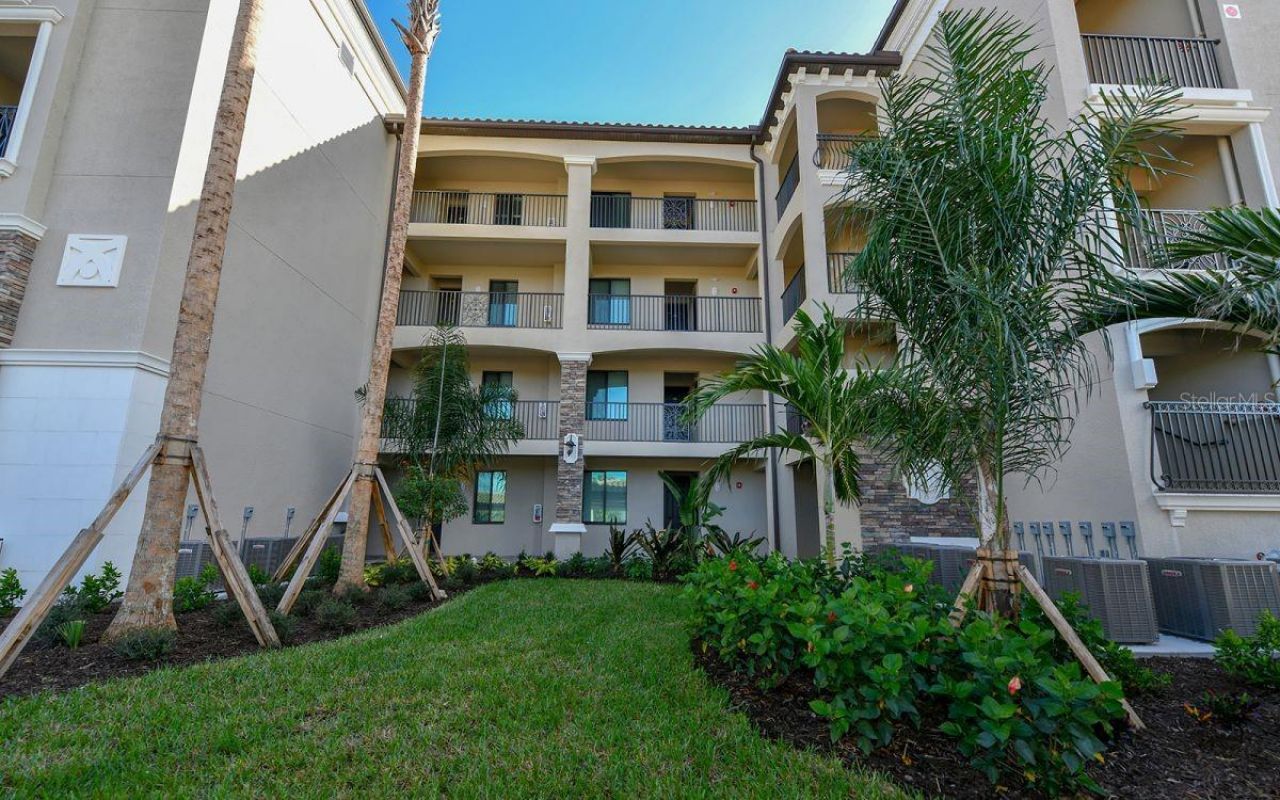17006 Vardon Terrace, Unit 208, Bradenton, FL 34211 Photo