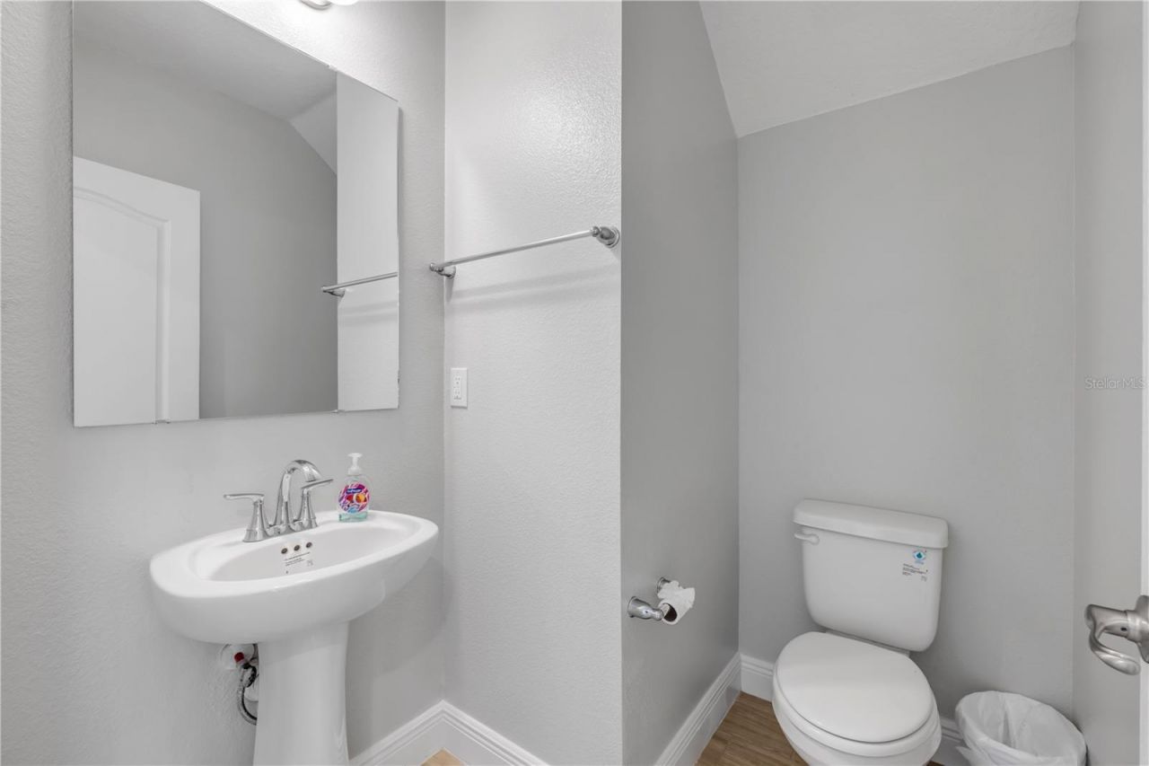 2211 Elegant Manor Circle, Edgewater, FL 32141 Photo