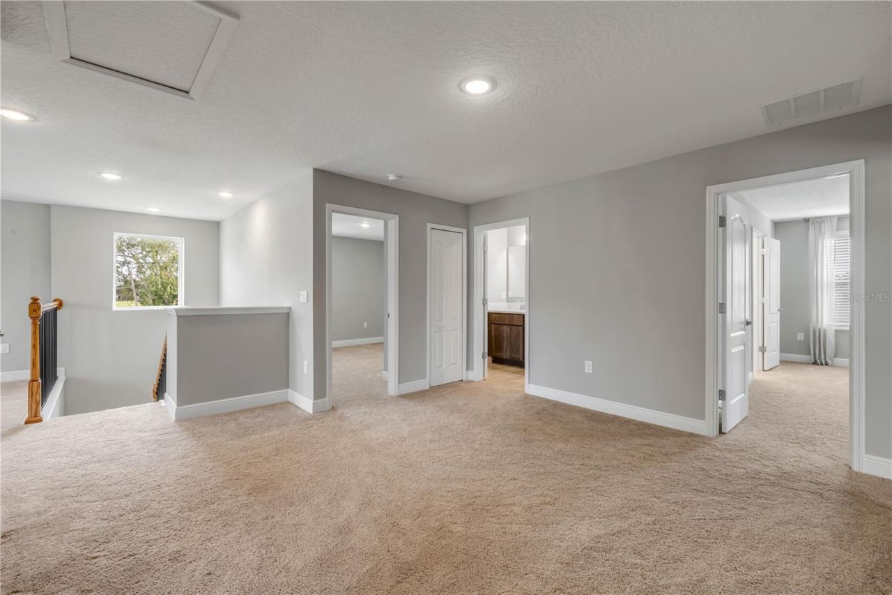 2211 Elegant Manor Circle, Edgewater, FL 32141 Photo