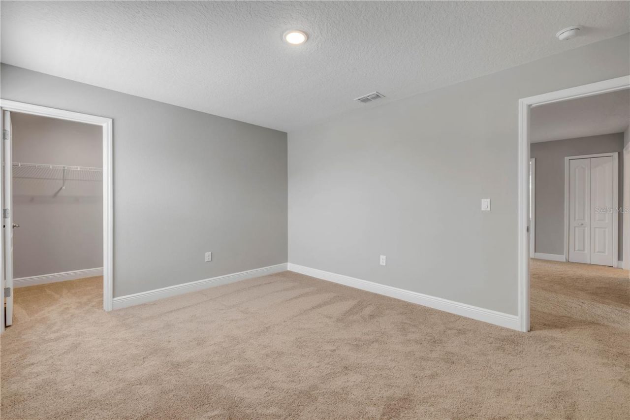 2211 Elegant Manor Circle, Edgewater, FL 32141 Photo