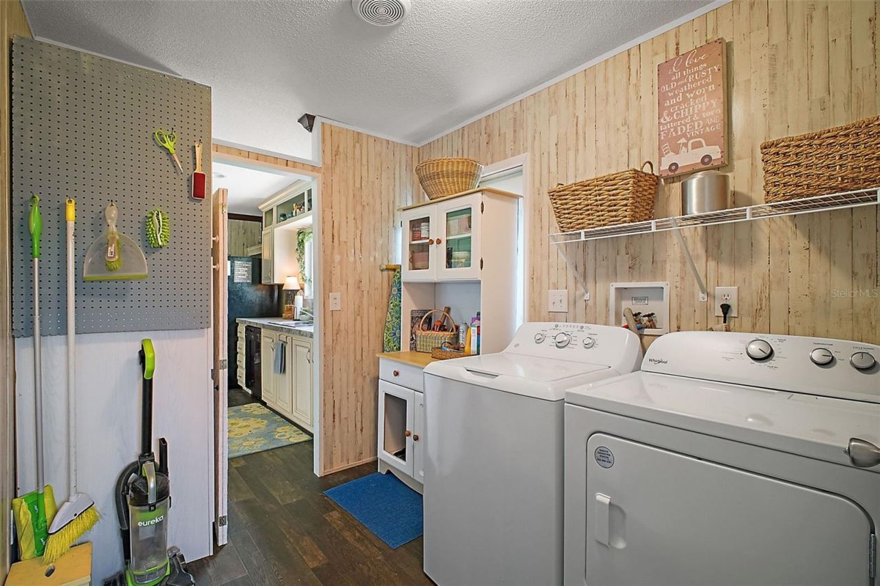 2551 Cayman Circle, Zellwood, FL 32798 Photo