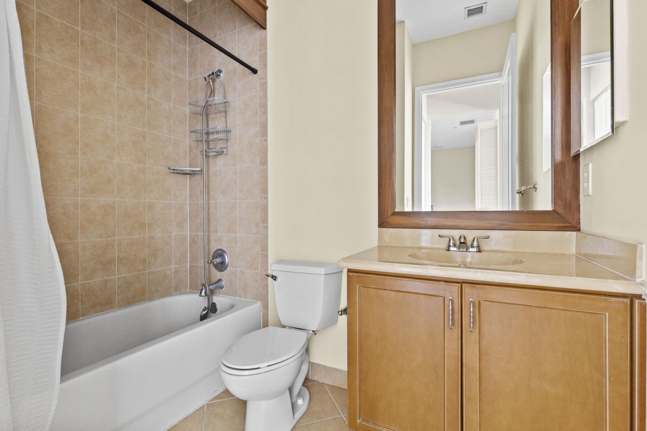 2900 NW 125th Avenue, Unit 3-305, Sunrise, FL 33323 Photo