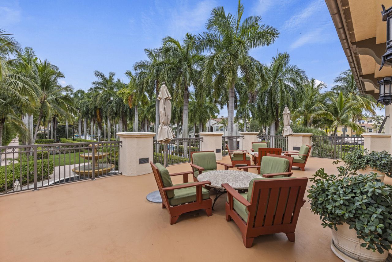 2900 NW 125th Avenue, Unit 3-305, Sunrise, FL 33323 Photo