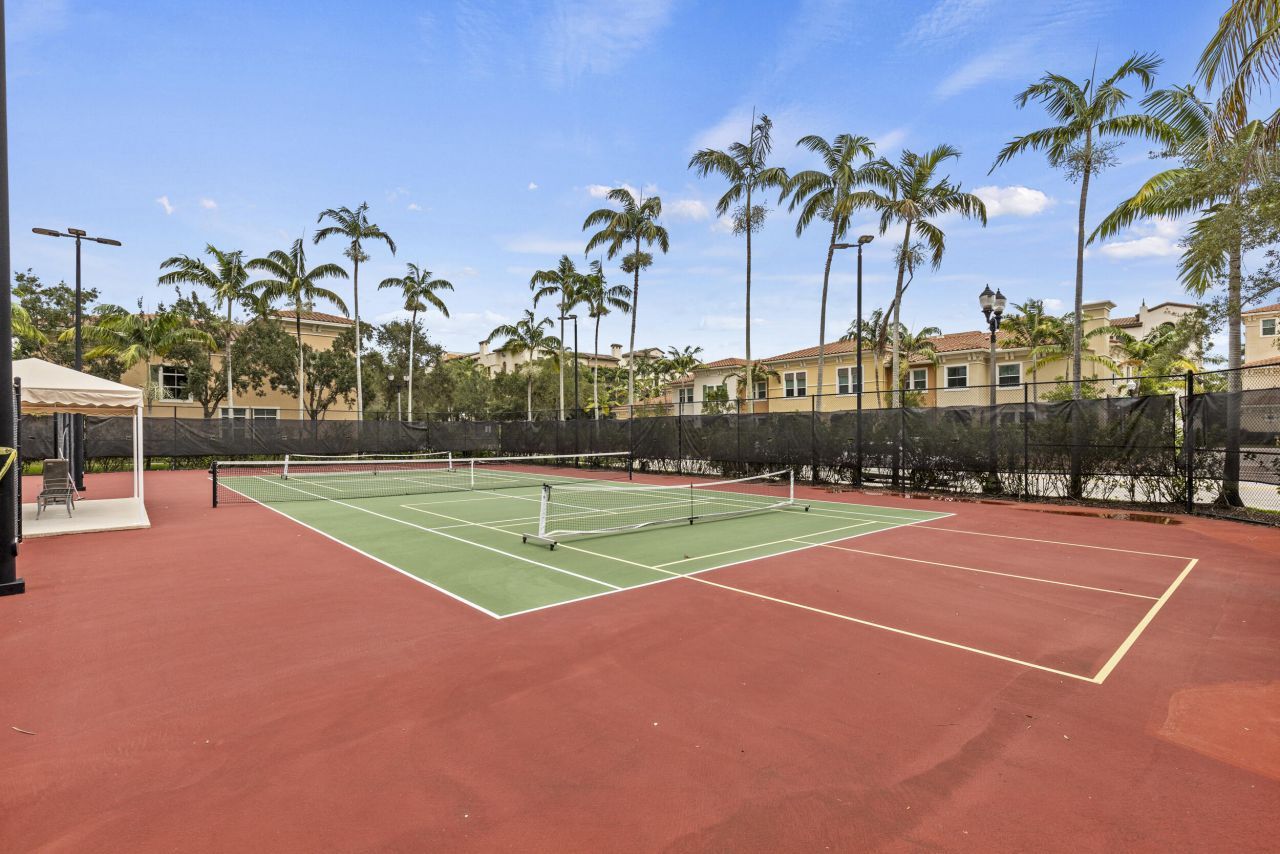 2900 NW 125th Avenue, Unit 3-305, Sunrise, FL 33323 Photo