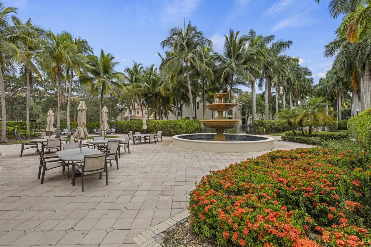 2900 NW 125th Avenue, Unit 3-305, Sunrise, FL 33323 Photo