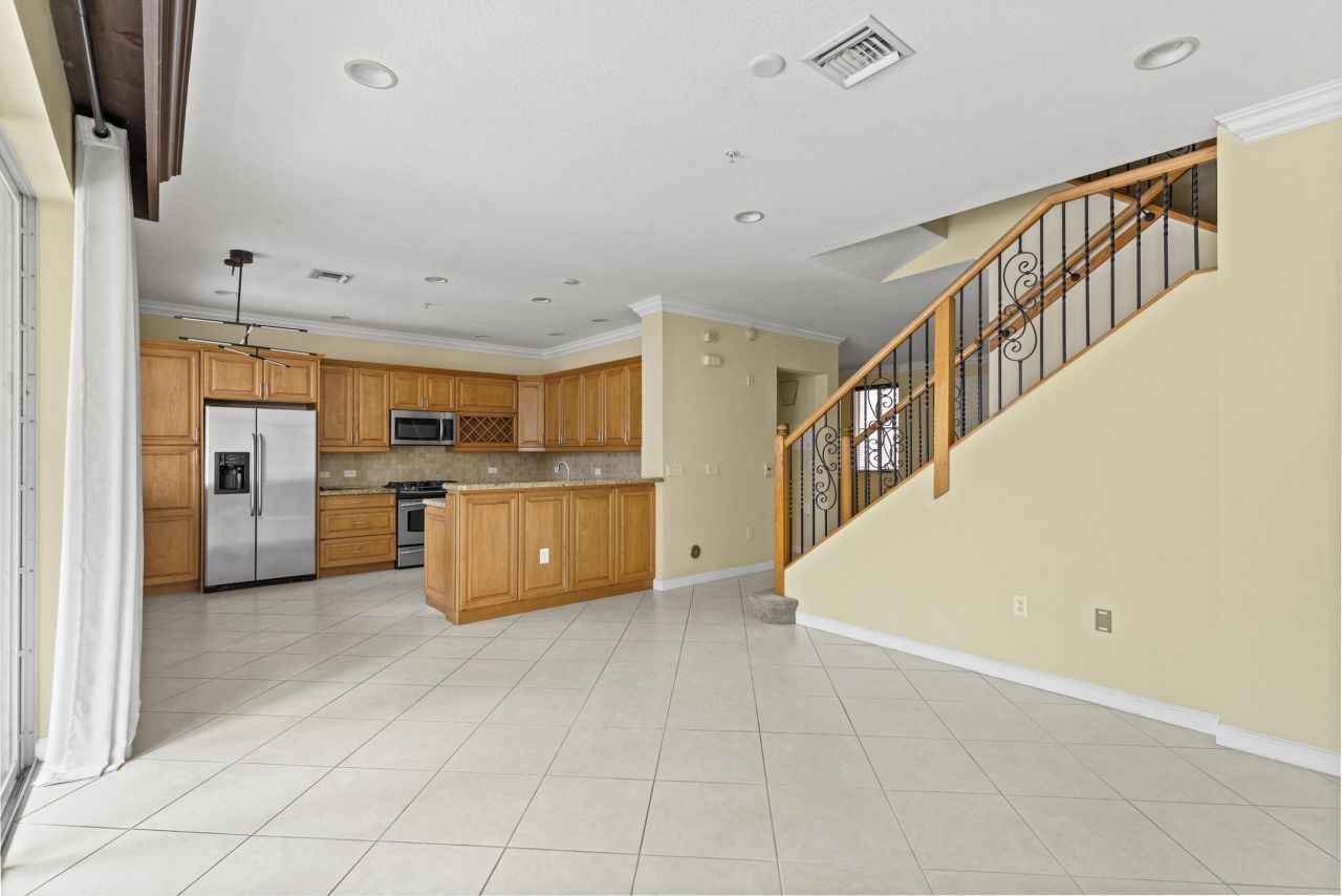 2900 NW 125th Avenue, Unit 3-305, Sunrise, FL 33323 Photo