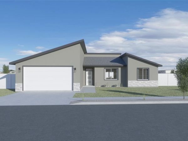 527 S Dorsing Street, Moses Lake, WA 98837