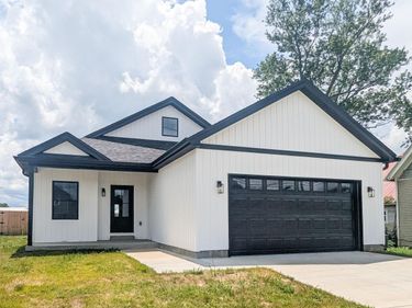 218 E Woodford Street, Lawrenceburg, KY 40342