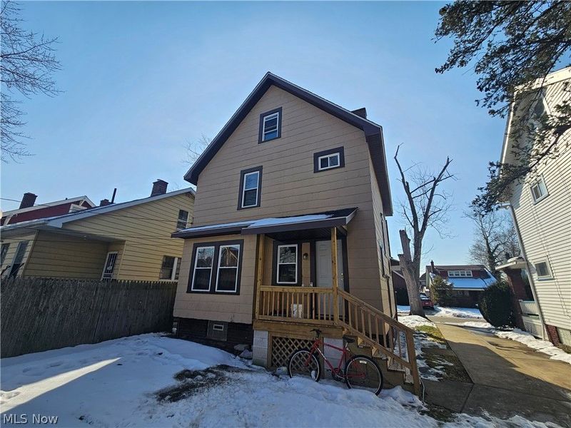 15301 Parkgrove Avenue, Cleveland, OH 44110 Photo 5