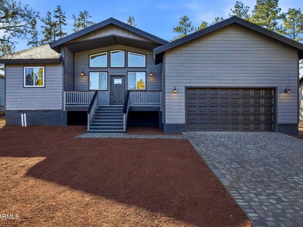 180 W PINE HAVEN Circle, Show Low, AZ 85901