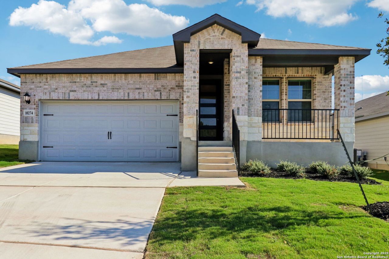 10274 King Robert, San Antonio, TX 78239 Main Photo