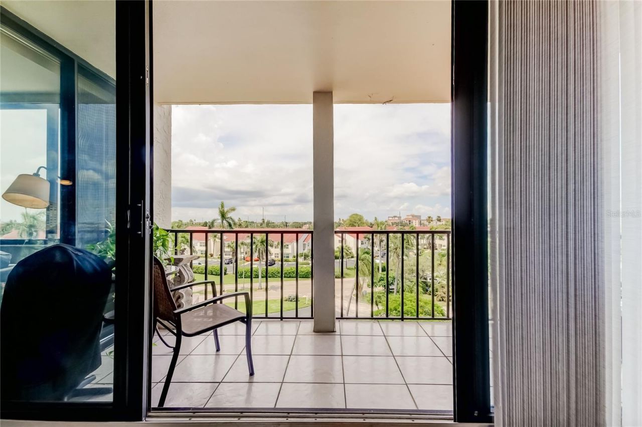 6357 Bahia Del Mar Boulevard, Unit 506, Saint Petersburg, FL 33715 Photo