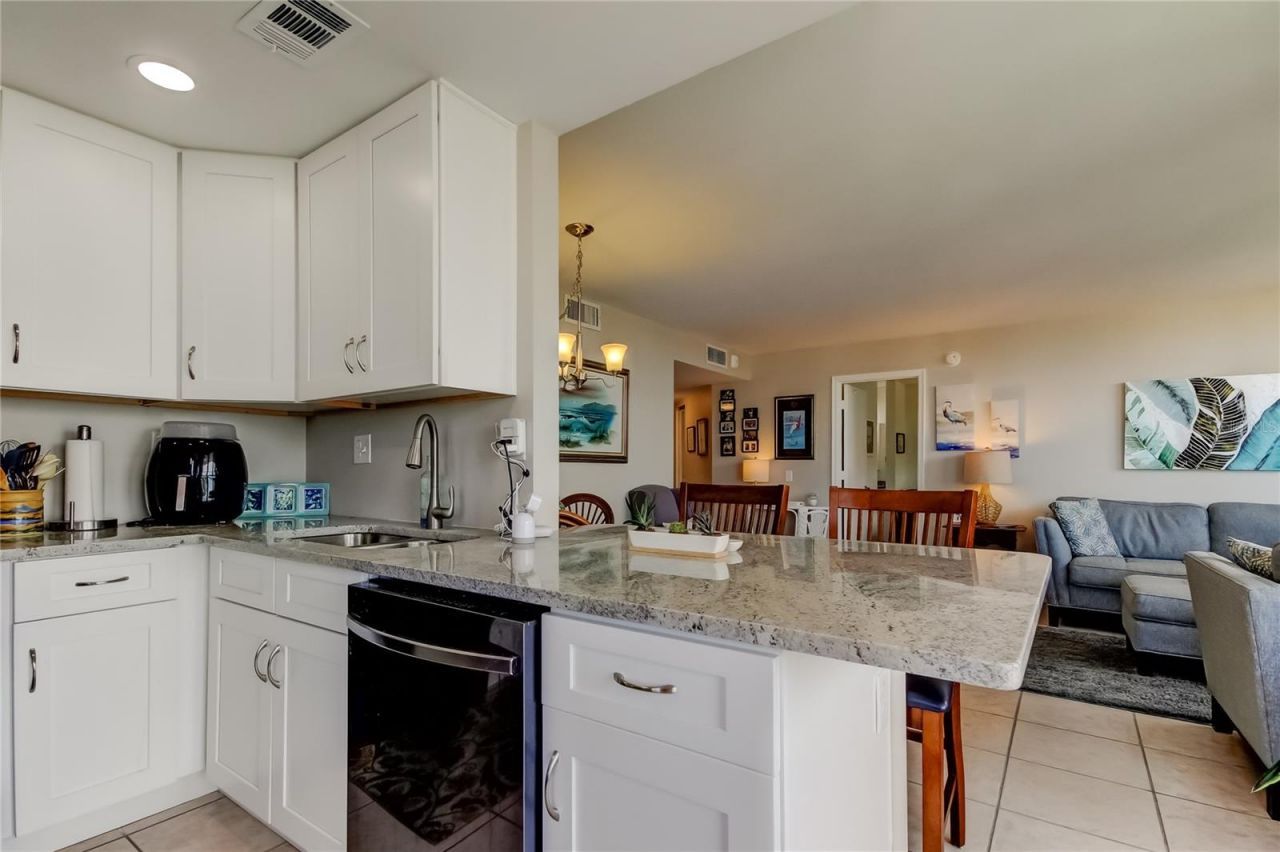 6357 Bahia Del Mar Boulevard, Unit 506, Saint Petersburg, FL 33715 Photo