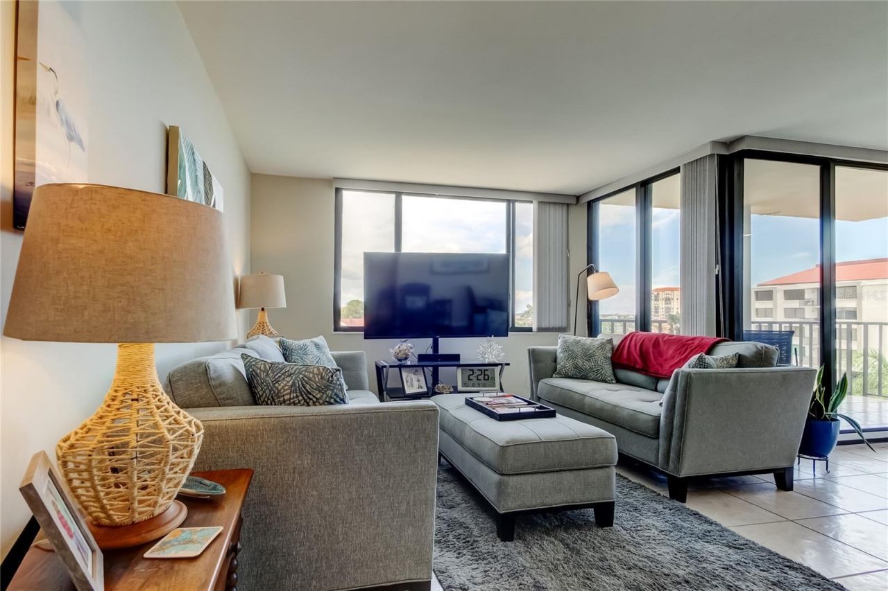 6357 Bahia Del Mar Boulevard, Unit 506, Saint Petersburg, FL 33715 Photo