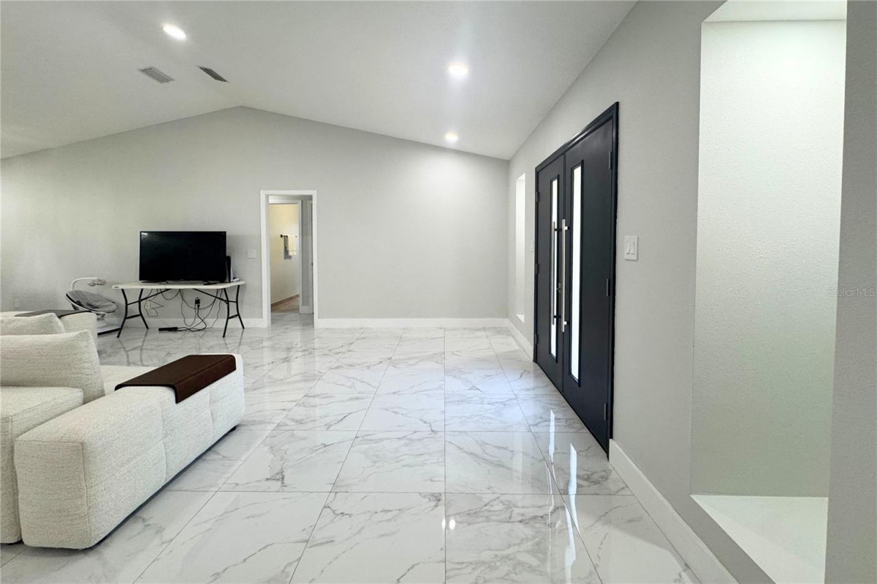 513 E Wildmere Avenue, Longwood, FL 32750 Photo