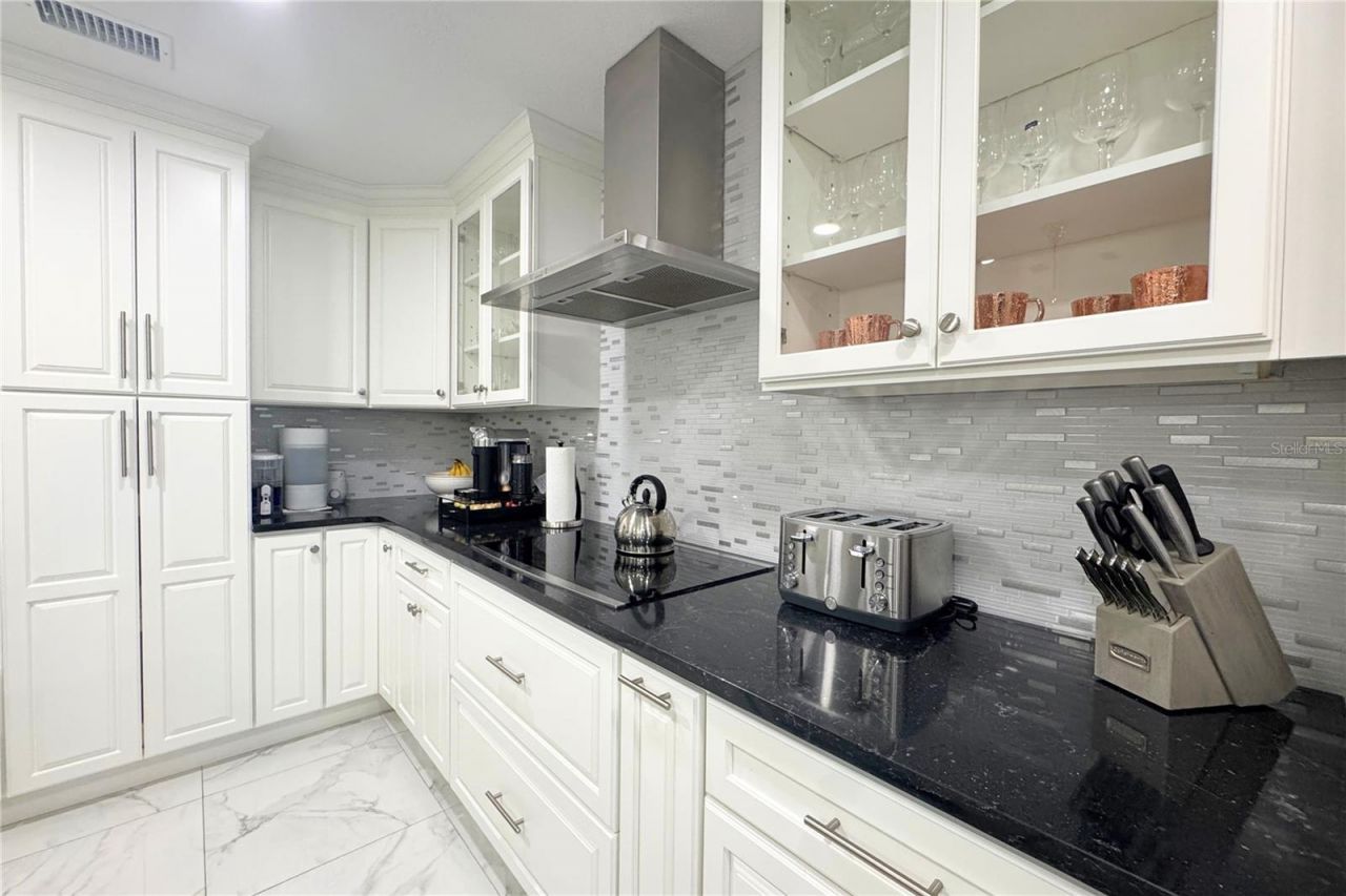 513 E Wildmere Avenue, Longwood, FL 32750 Photo