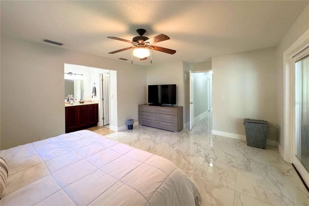 513 E Wildmere Avenue, Longwood, FL 32750 Photo