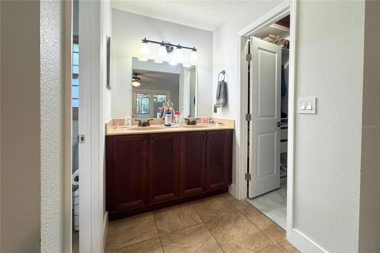 513 E Wildmere Avenue, Longwood, FL 32750 Photo