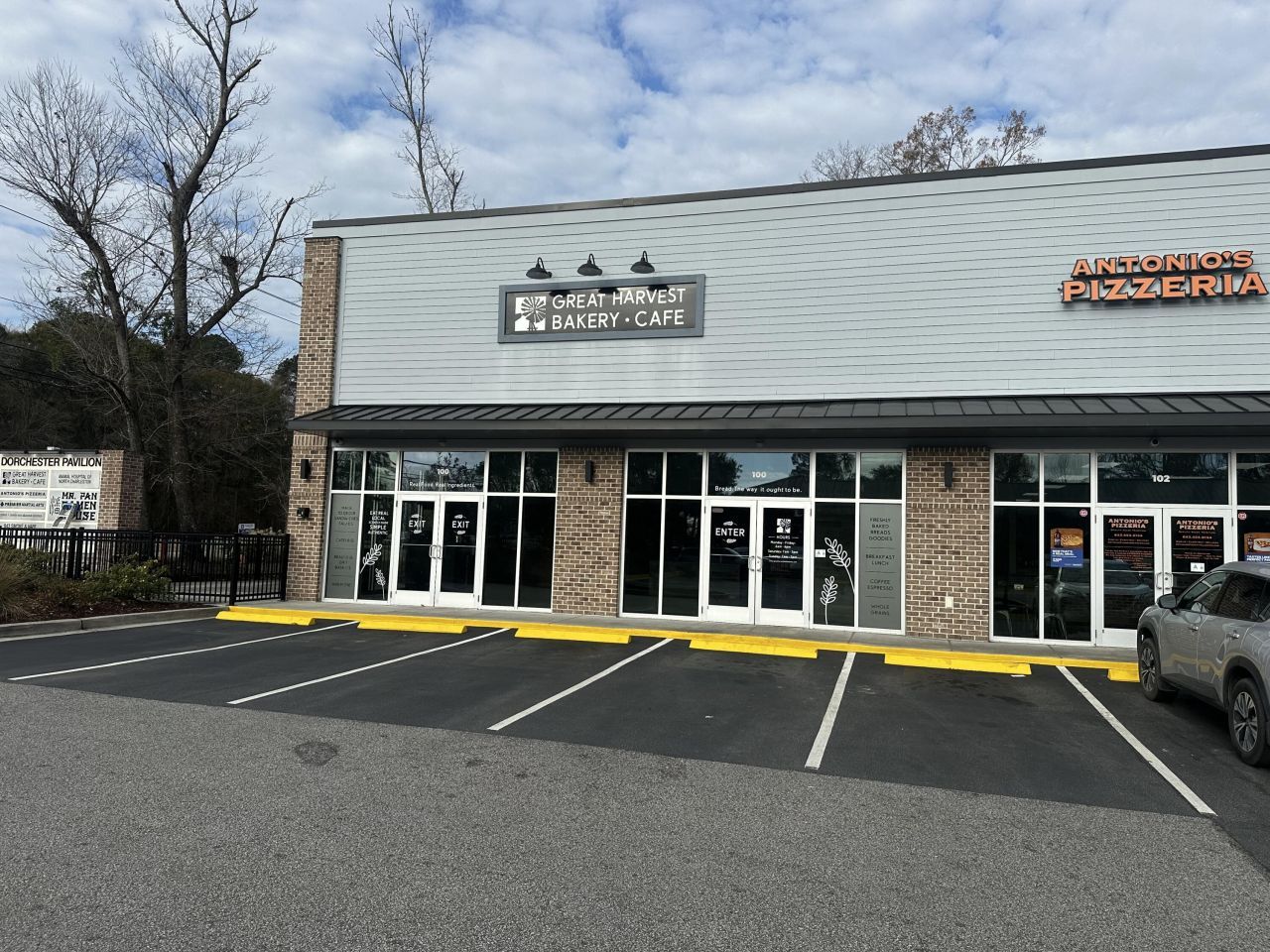 8636 Dorchester Road Photo 5