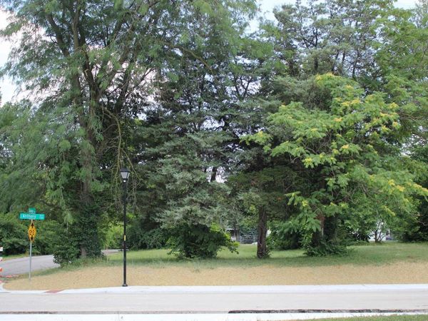 2403 S Anthony Boulevard, Fort Wayne, IN 46803