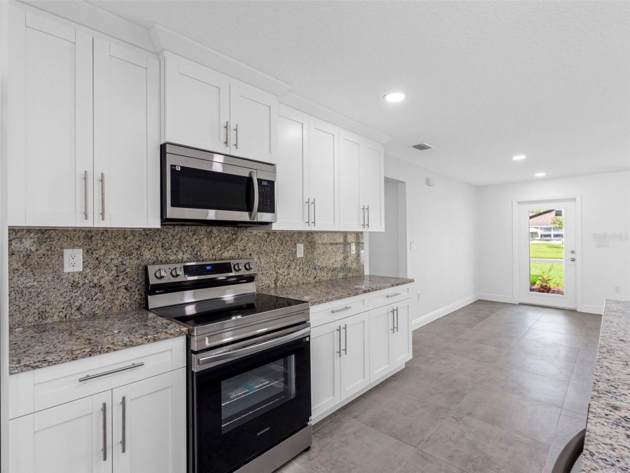 5207 Denver Street Ne, Saint Petersburg, FL 33703 Photo