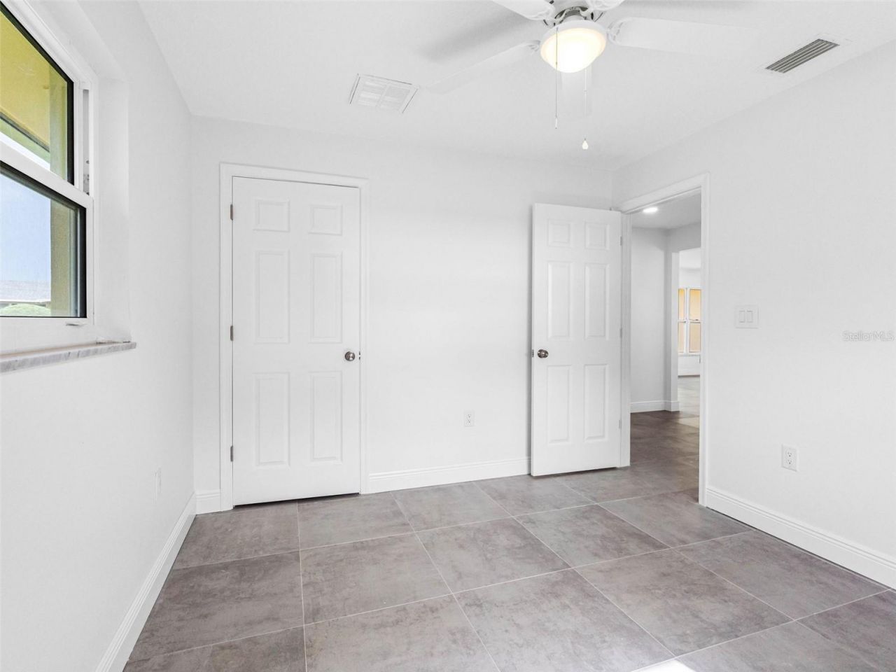 5207 Denver Street Ne, Saint Petersburg, FL 33703 Photo