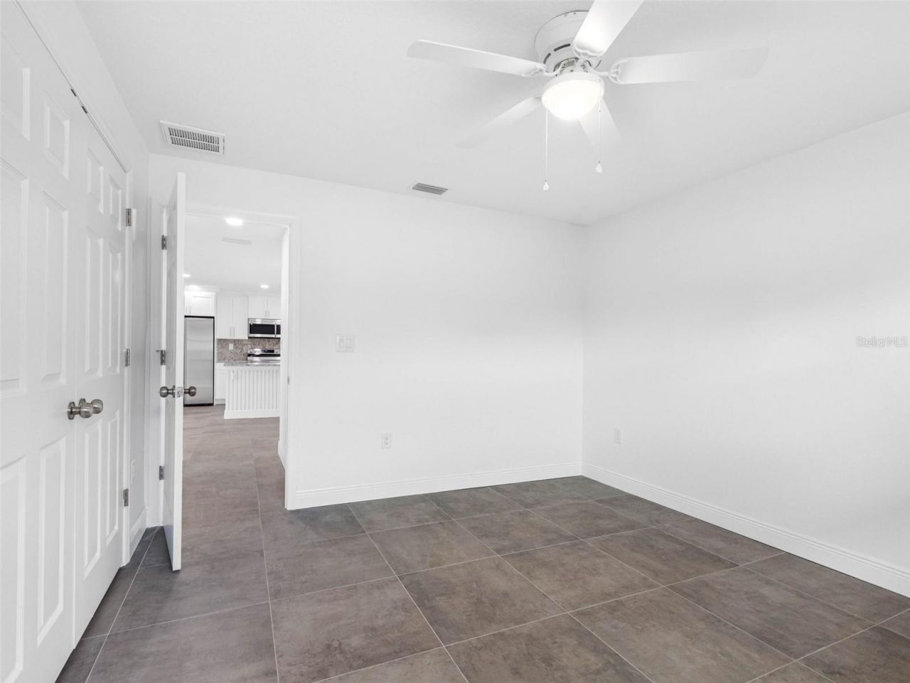 5207 Denver Street Ne, Saint Petersburg, FL 33703 Photo