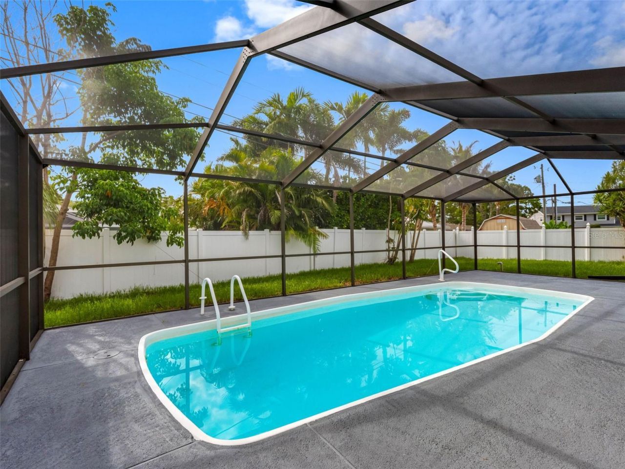 5207 Denver Street Ne, Saint Petersburg, FL 33703 Photo