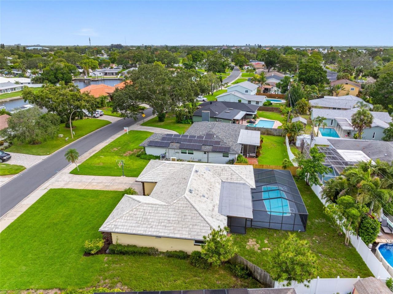 5207 Denver Street Ne, Saint Petersburg, FL 33703 Photo