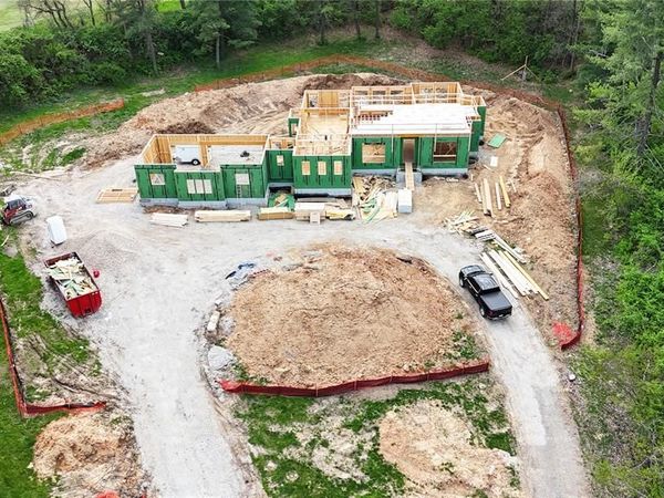 11758 Westham Drive, Town and Country, MO 63131